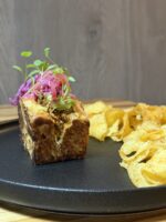 Bocadillo de cochinita pibil sobre brioche - Image 3