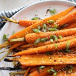 Zanahorias glaseadas en miel, soja y miso